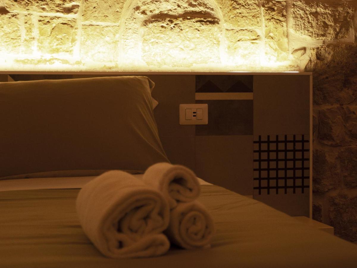 La Felicia Hotel Bari Bagian luar foto