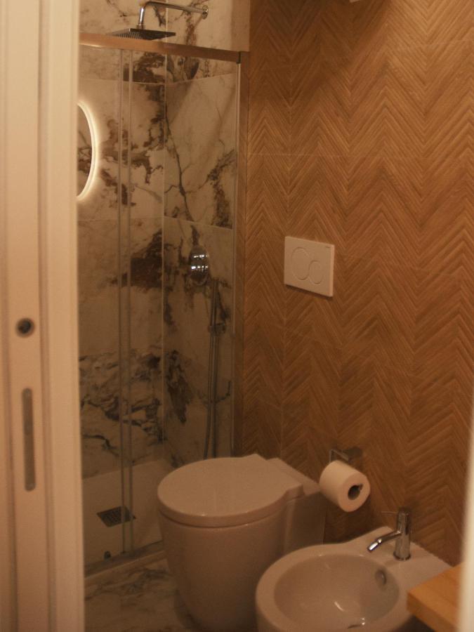 La Felicia Hotel Bari Bagian luar foto